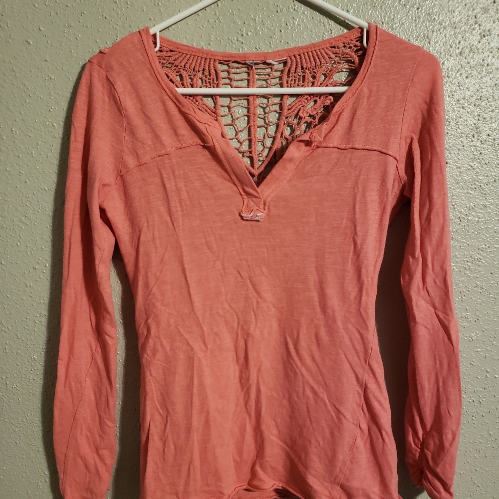 Coral long sleeve shirt with crochet back detail